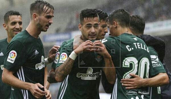 CanyerosCBrava's tweet photo. Resumen del @RealSociedad 4-4 @RealBetis. Del minuto 3:44 al 4:11 veréis el golazo de #ElTrepa @7sergioleon. El 3-4. https://t.co/RrcJxEaYDO https://t.co/SQiRy2CaoH