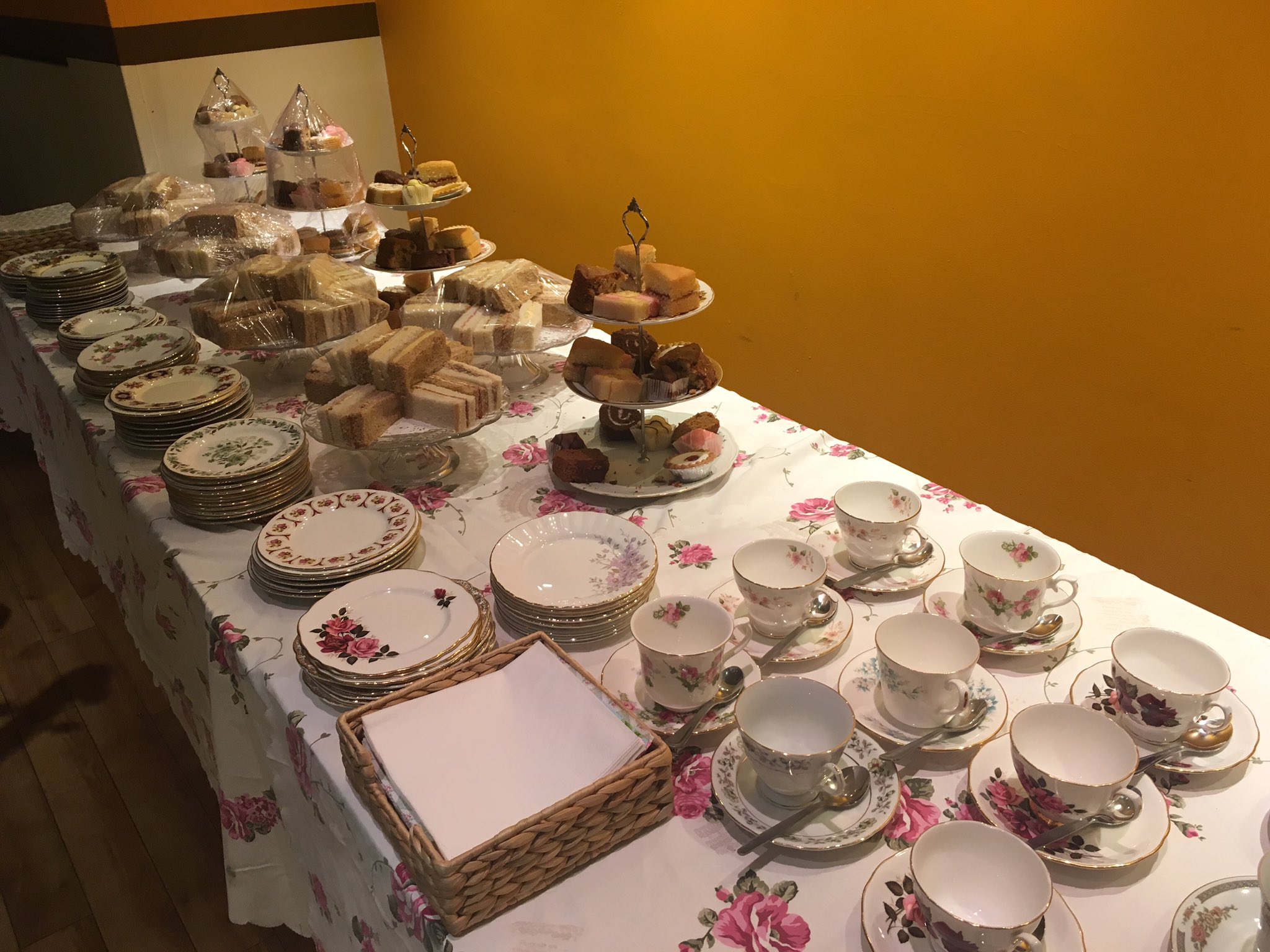 Romford Recorder on Twitter "Here at QueensTheatreH ready to review