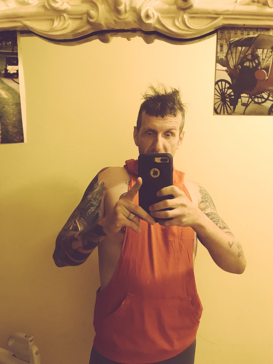 JoekersFitness's tweet photo. When you really regrets buying something online #badbuy #badpurchase #regretbuying https://t.co/FxMQ7Ay6NU