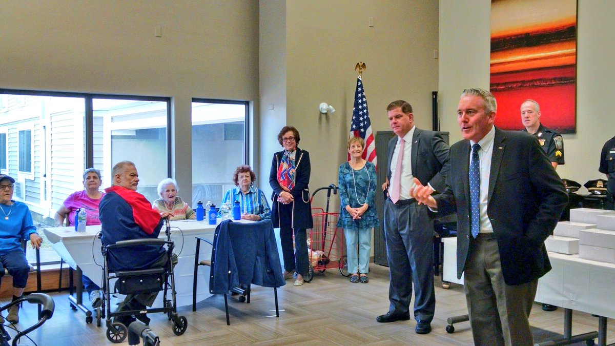 SenatorMikeRush's tweet photo. Senior Issues lunch #HydePark Blake Estates @marty_walsh @McCarthy4Boston @AnnissaForBos @bostonpolice @ONSHydePark #RepScaccia #Seniors https://t.co/cAB8u8PUuF