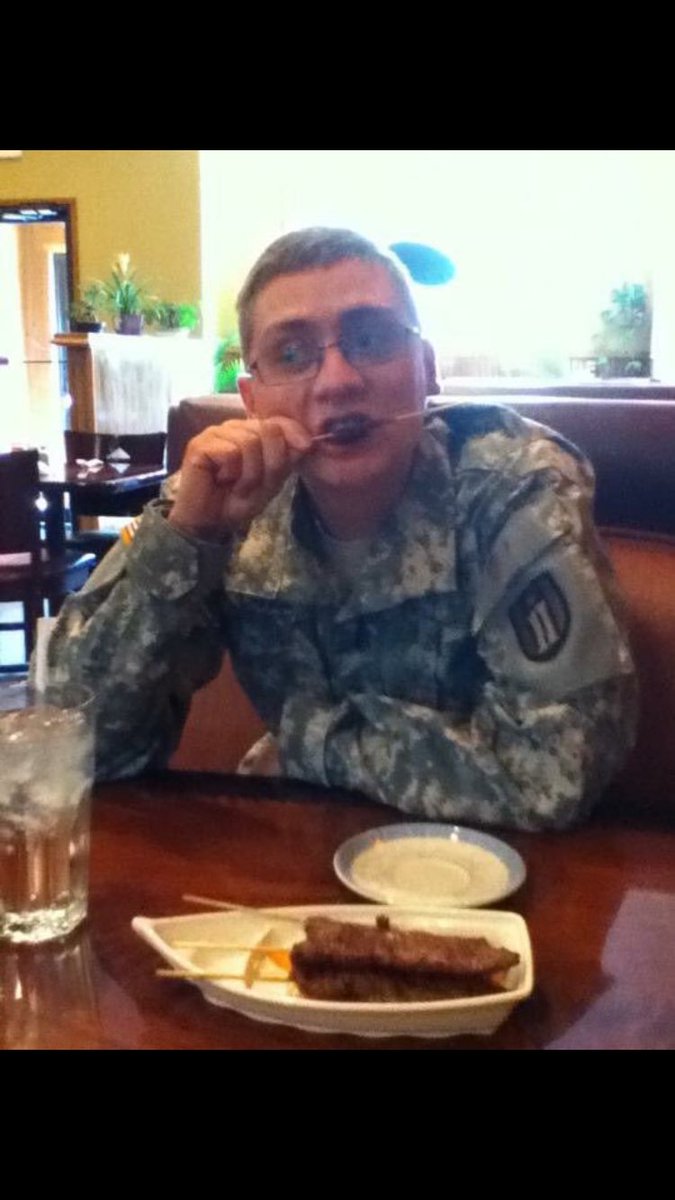 william_lahue's tweet photo. @Trumpizmyprez17 Here is a picture of me enjoying food with your tears. https://t.co/PnQ8sKJAsv