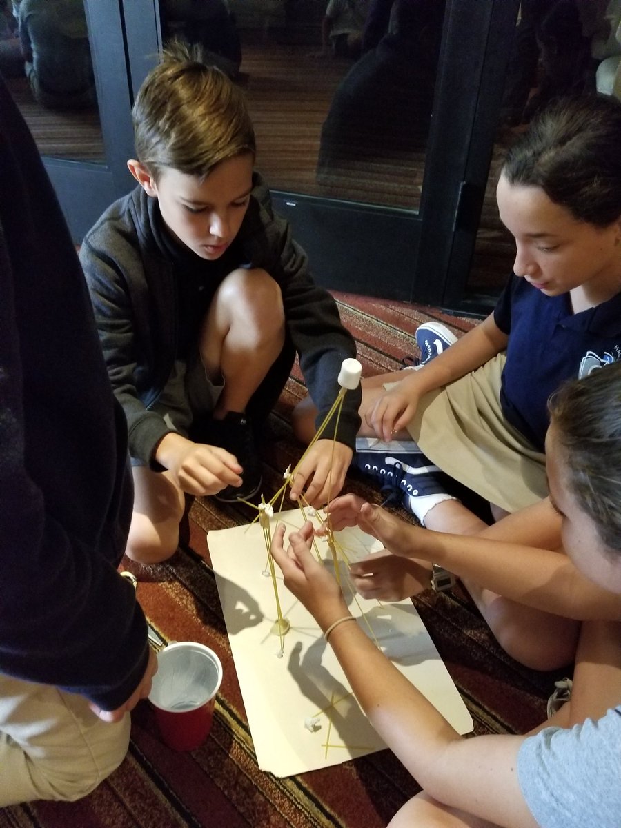 N_Williams5's tweet photo. Learning about teamwork in Life Skills today. #msasdonaroll https://t.co/G0KrCRc0nt