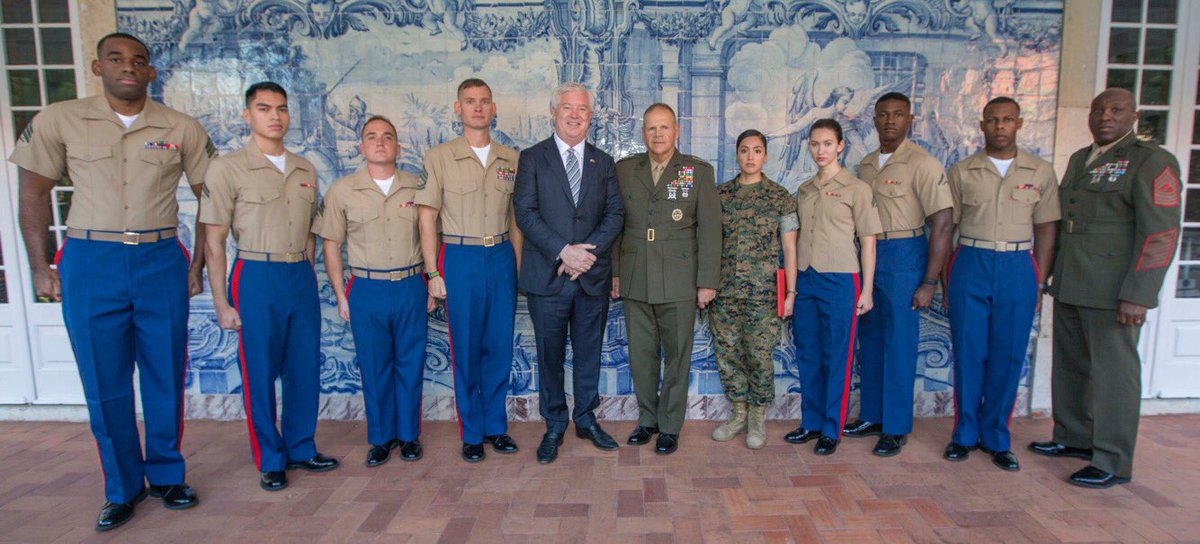 CMC_MarineCorps's tweet photo. Marine Security Guards, like these, keep our diplomatic missions safe. Thanks, Marines. Ever vigilant, ever professional. https://t.co/oIJFffk3IR