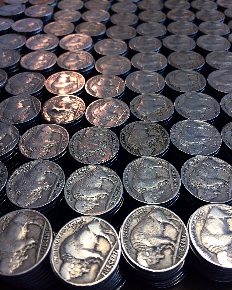 TimERathjen's tweet photo. One starts to realize how important #marketing is when using #computervision & #machinelearng to sort #coins. 🤔 2 🙂 2 🤔 https://t.co/c7kuDCYp2k