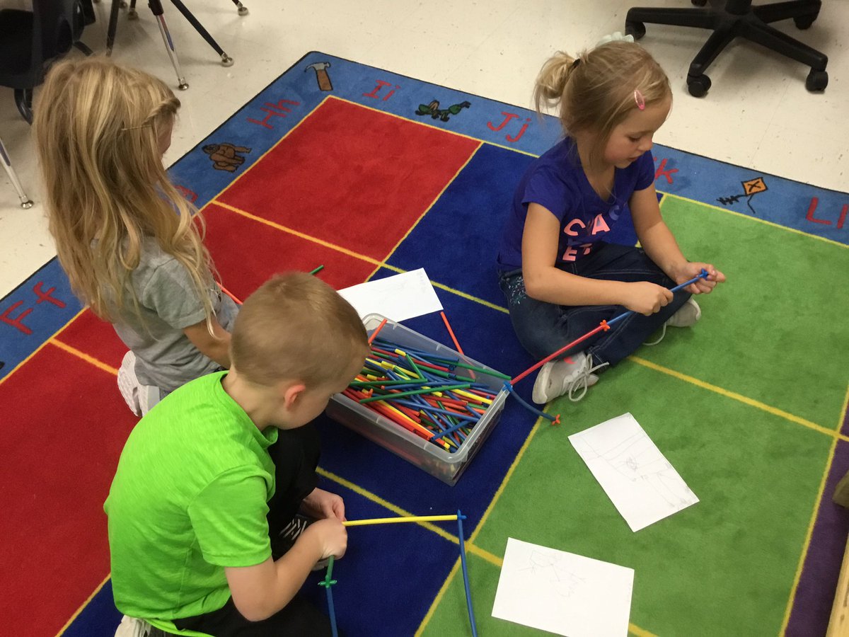 LDeile's tweet photo. More Maker Space work. @LDeile @GrainwoodPLS https://t.co/WZRRnQ72iw
