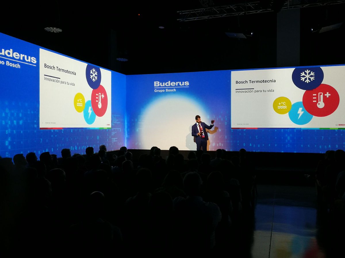 Boschhvac_es's tweet photo. “Agua Caliente, calefacción y aire acondicionado bajo una misma marca, Bosch”, Vicente Gallardo #BuderusahoraesBosch https://t.co/3P7oC1bkVJ