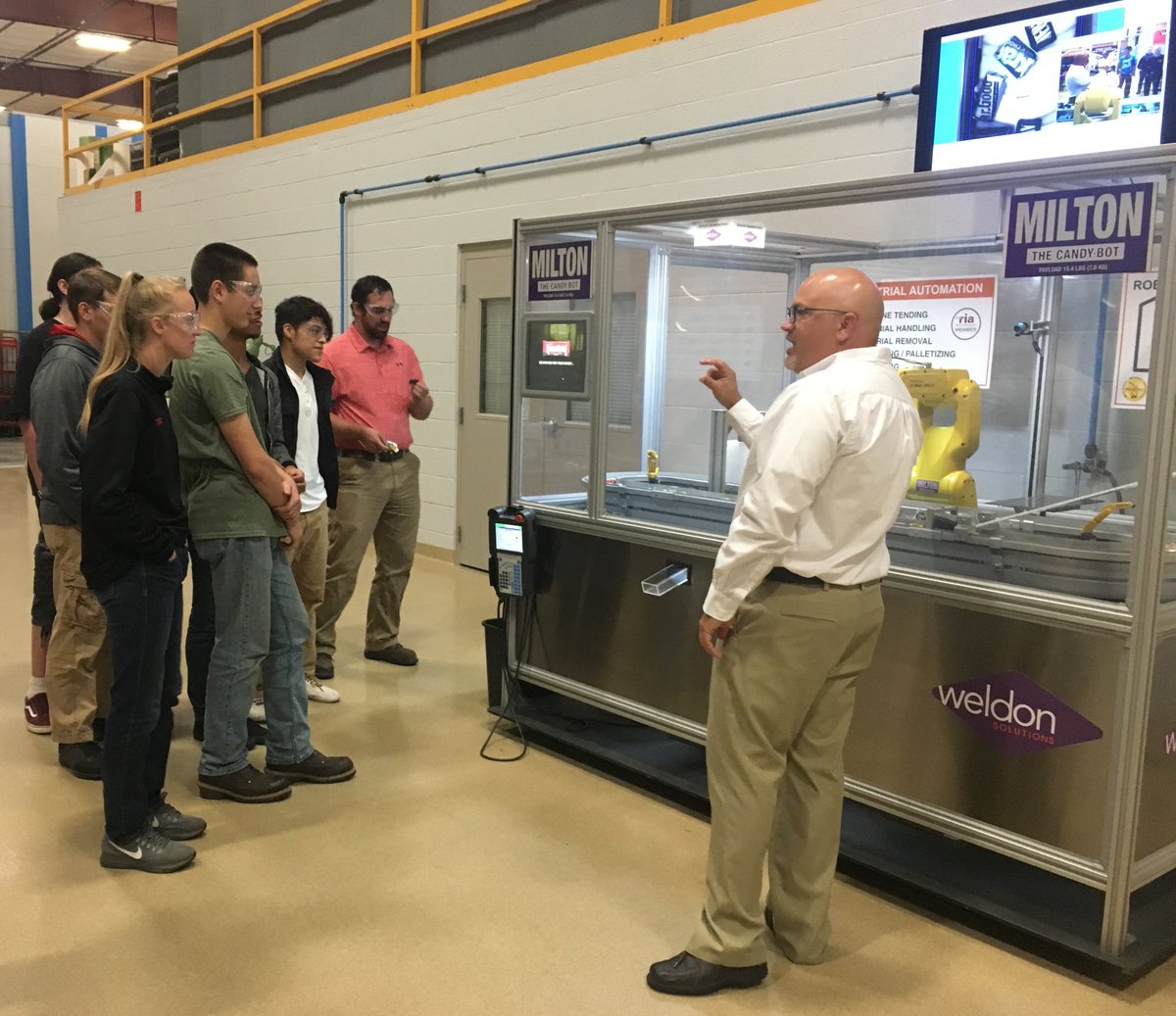 YCEAPA's tweet image. Day 2 of Manufacturing Days! #IMakeinPA