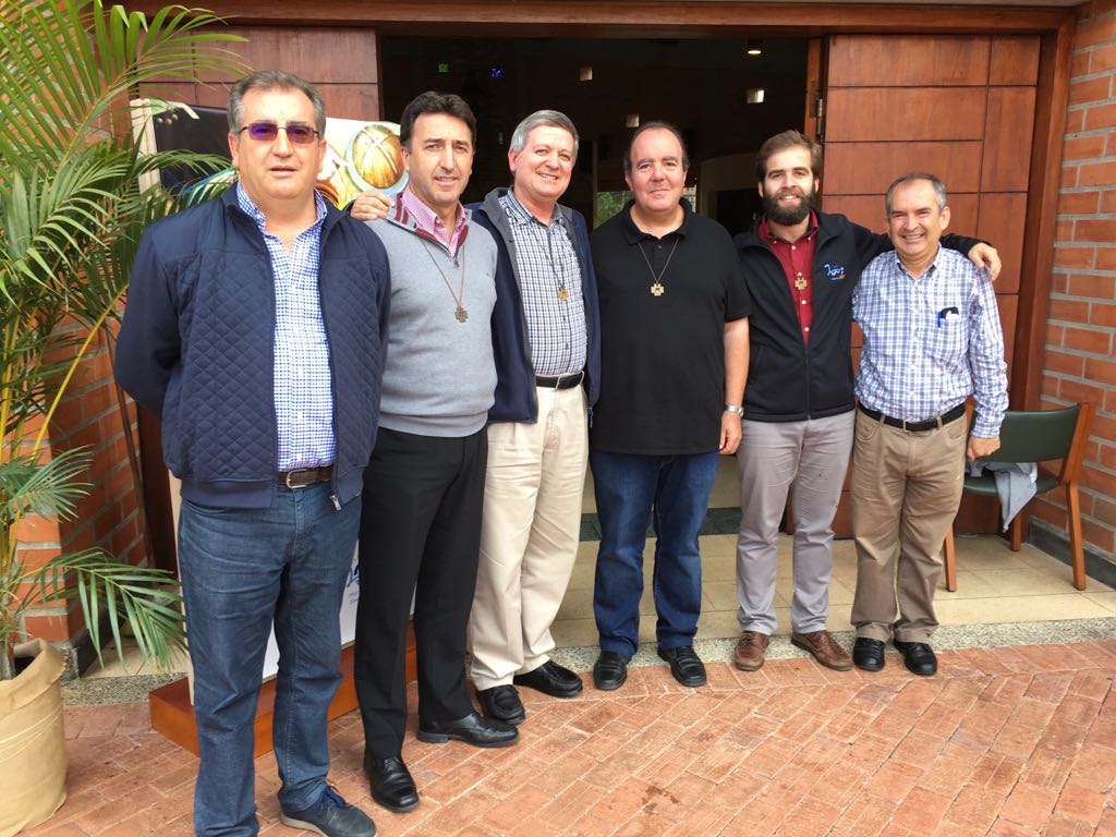 maristascompost's tweet photo. H. Ernesto Sánchez, Nuevo Superior General https://t.co/uMNFQ7PQbr @fms_champagnat @ibericamaristas @MaristasMedit @MaristesCat @maristascme https://t.co/C7Xc6PwT5F