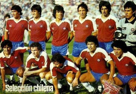 OldFootball11's tweet photo. #Chile 1985
#Hisis #Hormazábal #EduardoGómez #MarioSoto #Garrido #RobertoRojas;
#HugoRubio #Neira #CarlosCaszely #Aravena #HéctorPuebla https://t.co/Kz9DwUVeq6