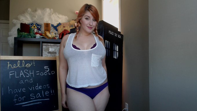 Here for a happy, fun Tuesday! Let's do it, guys! https://t.co/Y8eq07LuDp https://t.co/oUZd9gdLop