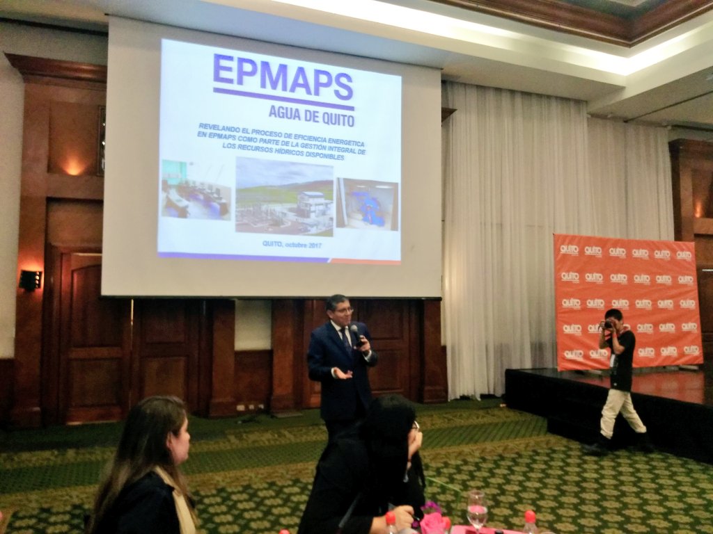 ConquitoUIO's tweet photo. Representante de @aguadequito, nos habla de la empresa, y remarca los proyectos de #EficienciaEnergetica actuales y a futuro #QuitoColabora. https://t.co/PBcETLZp0p
