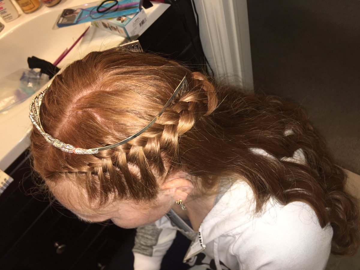 MatysonF's tweet image. Such beautiful hair!!❤️