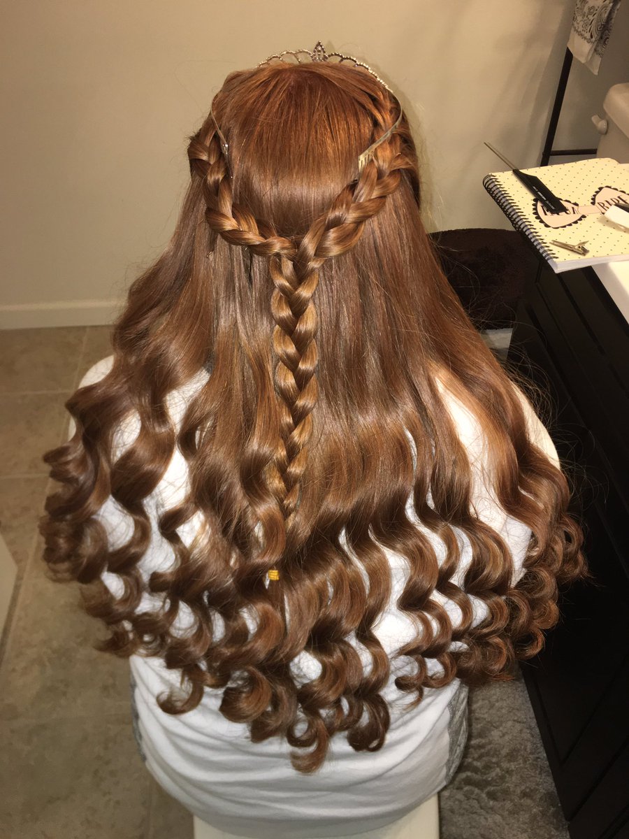 MatysonF's tweet image. Such beautiful hair!!❤️