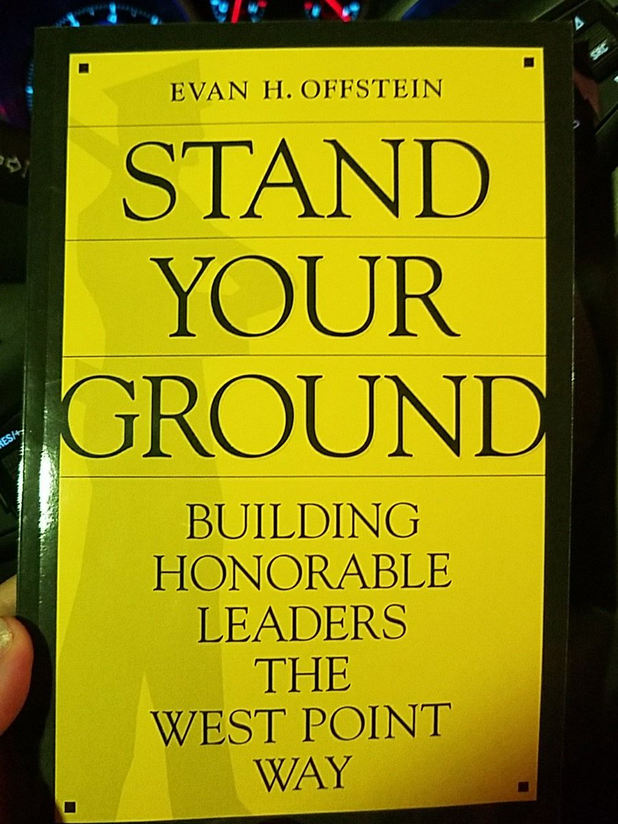 C_Holly19's tweet photo. Making the right choice can b hard but making the choice to read this self growth book is easy #honorableleadership #StandYourGround #MAT18 https://t.co/vZgonfCKFh