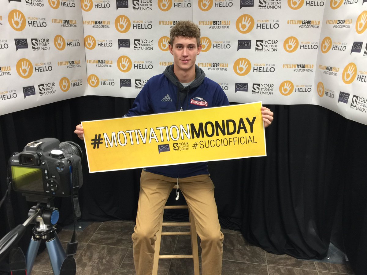 SUCCIOfficial's tweet photo. Students at @Confederation College are lending a hand to help end the stigma about mental health. #YellowIsForHello @CSA_ON https://t.co/hZn8zK6ZKm