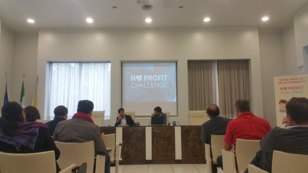 Qui a Catania iniziamo a presentare #NPC #giosef #youth #nonprofit #np2017 #sicilia #volontariato #terzosettore #CONILSUD #SUDCHEPARTECIPA