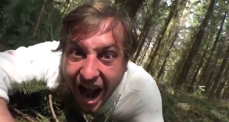 HENRI BORDER OUT NOW!!!!
 youtube.com/watch?v=237DZR…