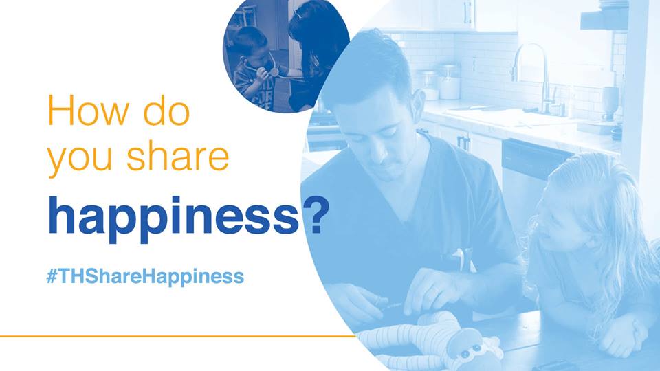 teamhealth's tweet image. Our CMO @MilesSnowden shares happiness w/ his grandson. Physicians/APCs: Enter our #THShareHappiness contest today! ow.ly/LlMj30fBG5c