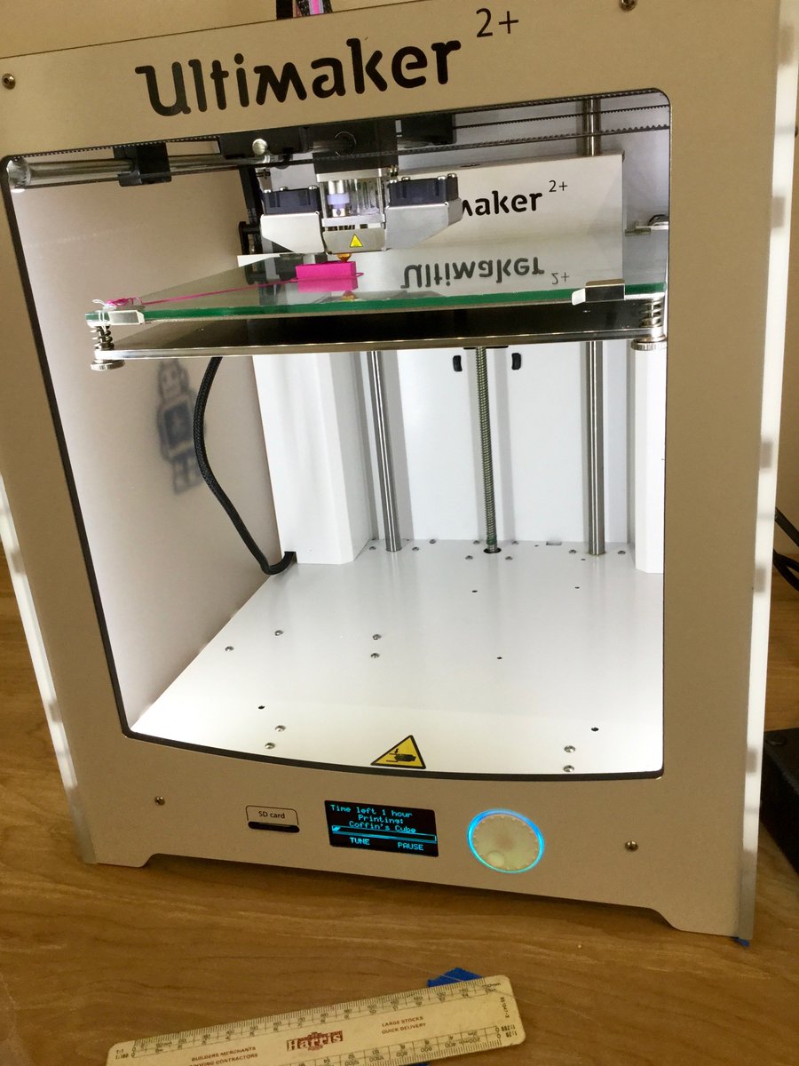 StudentMakers tweet picture