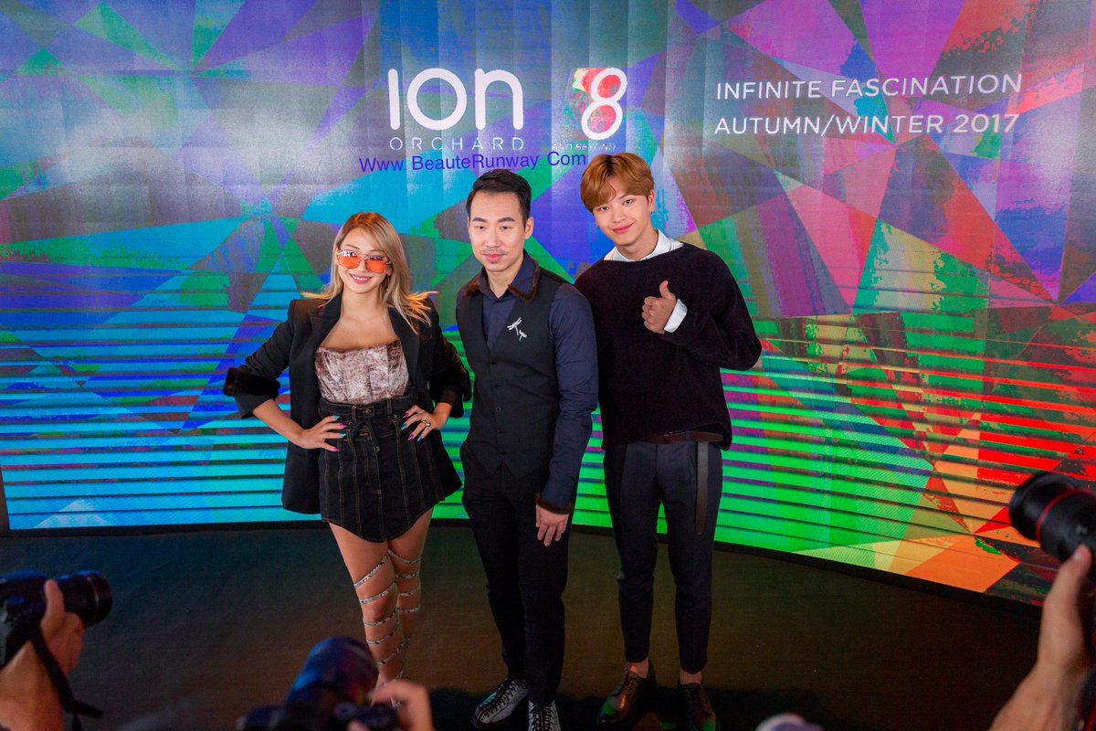 BeautyRunway's tweet photo. CL in #Singapore @chaelincl #이채린 @BTOB_6SJ #CL #Ion8ight #이채린 #채린 #육성재 #leechaelin #씨엘 #chaelin #leechaerin #chaerin https://t.co/r4WKtgrKb2 https://t.co/OPXnu2rmSI