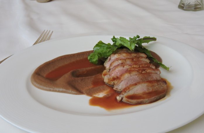 Achaval-Ferrer USA tweet media