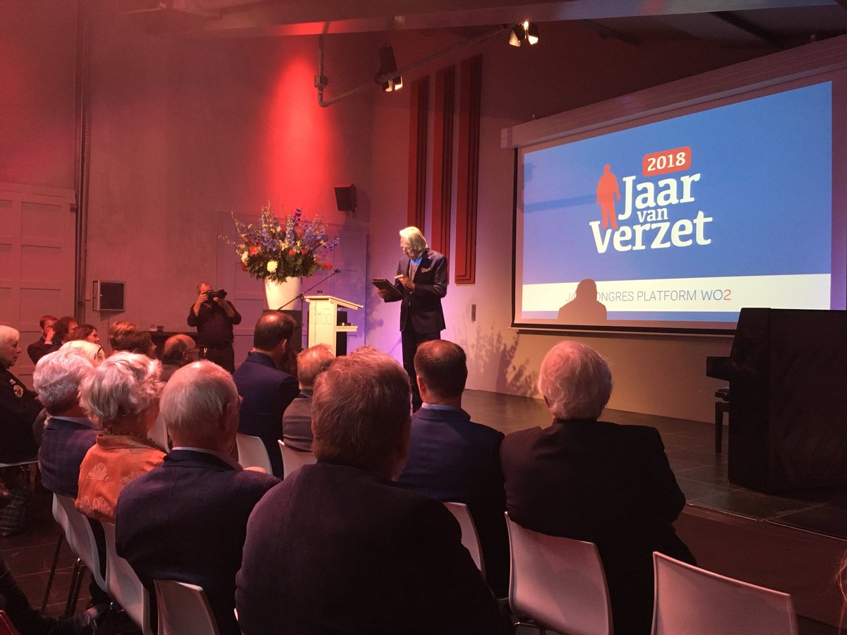 Oorlogsbronnen's tweet photo. Freek de Jonge: “Verzet is het eerste woord dat ik in mijn leven hoorde”. #jaarcongres #platformWO2 #jaarvanverzet https://t.co/5jSBI53LAx