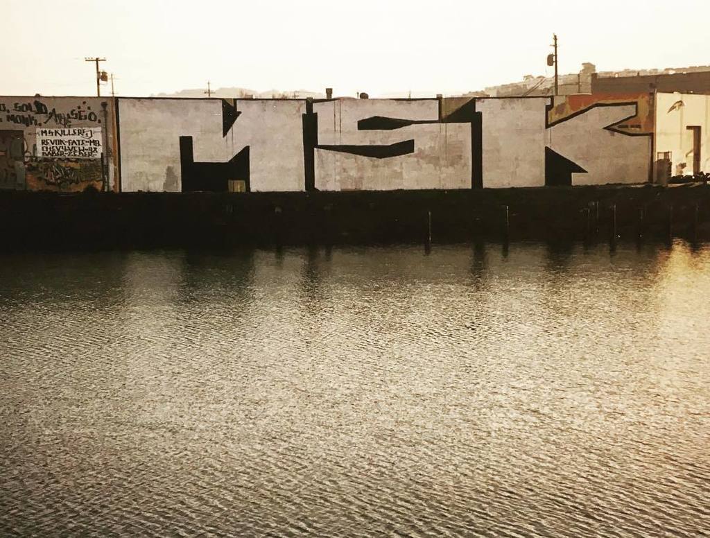 spraystreet's tweet photo. MSK
.
.
#artcrimes #sprayst #spraystreet #hardcopies #sanfran #sfgraffiti #graffiti #graf #msk #madsocietykings #mskcrew https://t.co/6ZPpqb2u7i