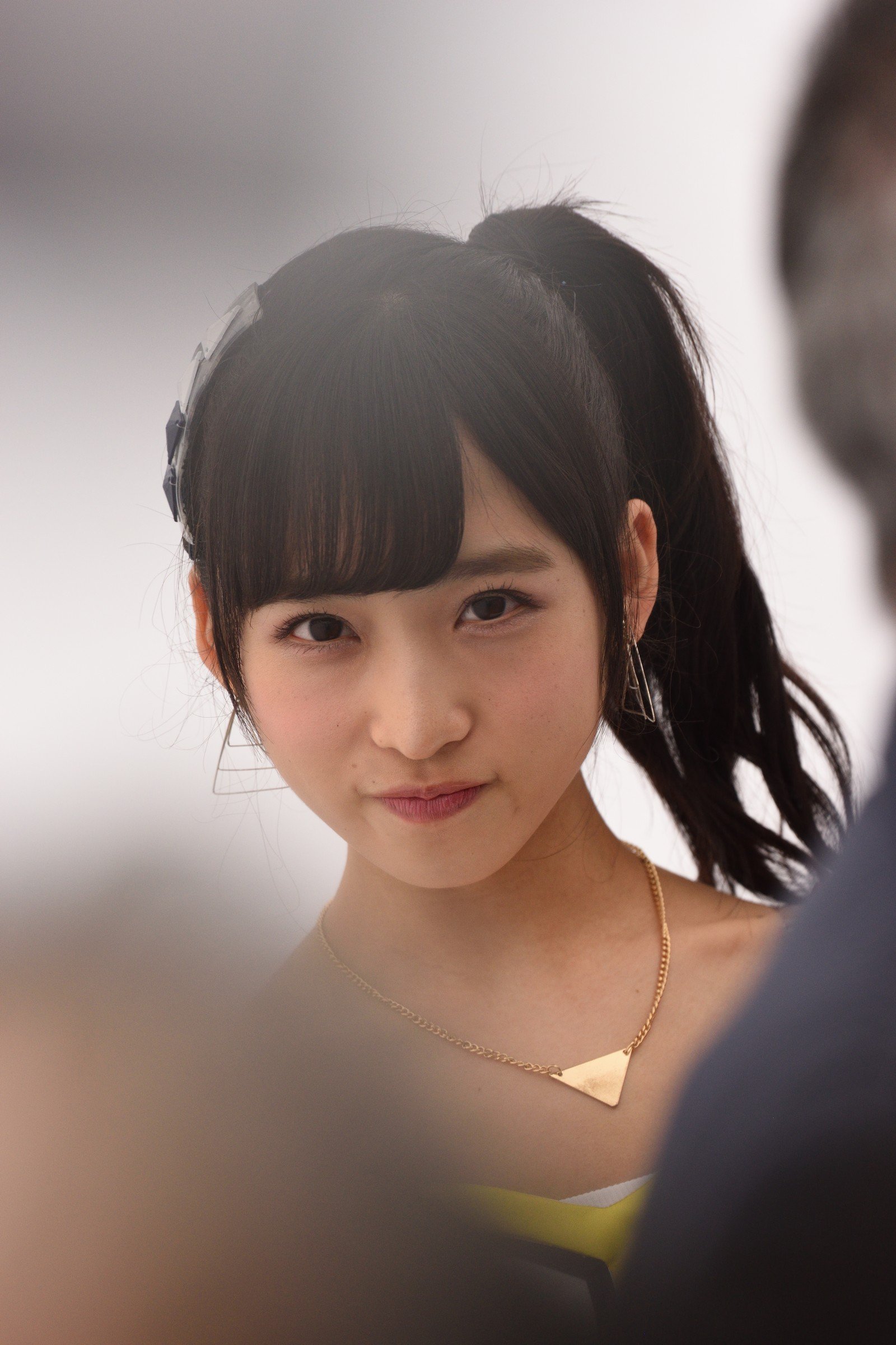 いんちき Sur Twitter 17年5月28日 沖縄県 ファミリーマート那覇天久店 サイン入りポスターお渡し会 小栗有以 人と人の隙間から撮影したらバッチリ見られてた Akb48 Team8 チーム8 小栗有以 ゆいゆい T Co Zk84hjavzw Twitter