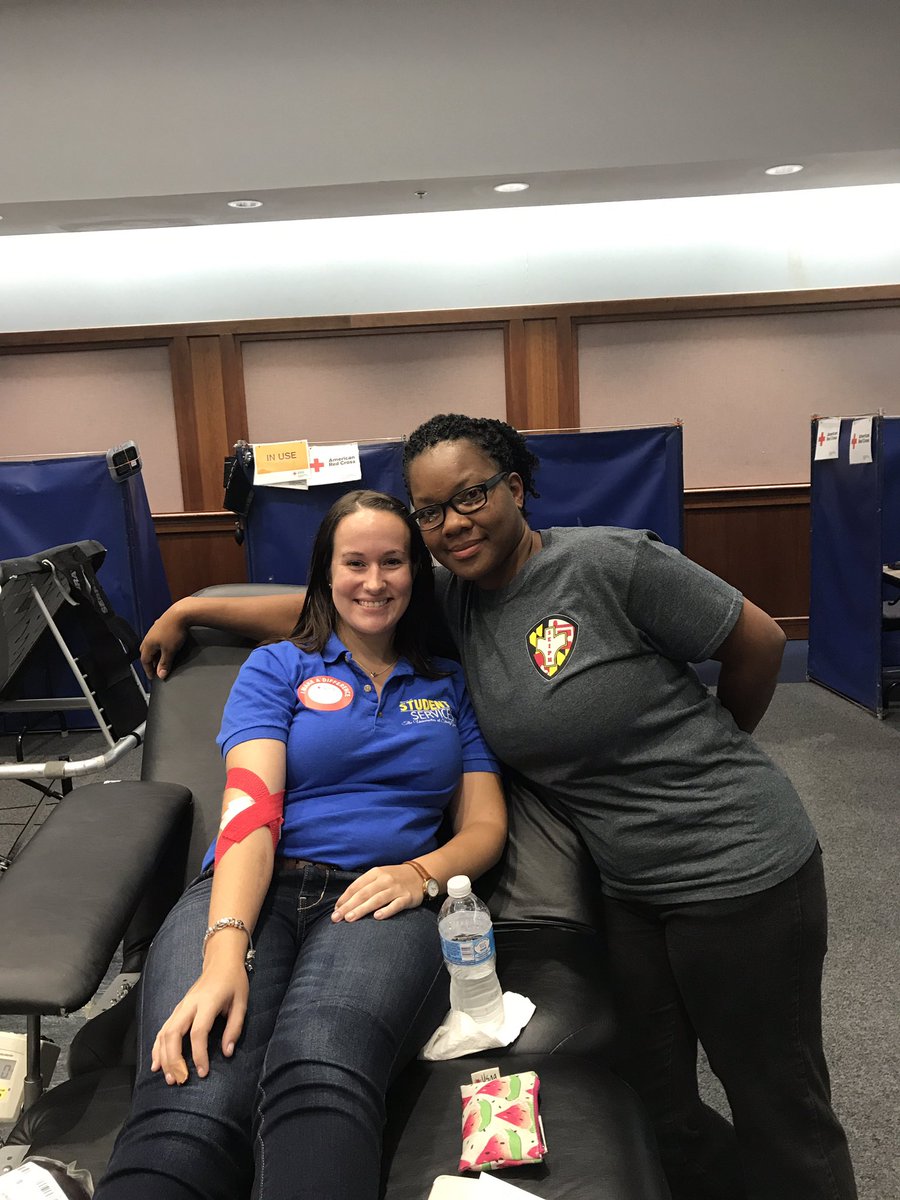 SEIPH_USG's tweet photo. Thank you Student Council President Carmen Karrid for your donation. Leading by example @UatShadyGrove. #GiveBlood #SaveALife #LifeAtUSG https://t.co/YJCgzYlop0