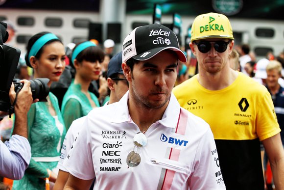 Telcel_Racing's tweet photo. #ReporteTelcel @SChecoPerez llega inspirado al #GPJapón #F1 antes del gran viaje a América.
https://t.co/6iAMfPrPh6 https://t.co/GOCnzo150i