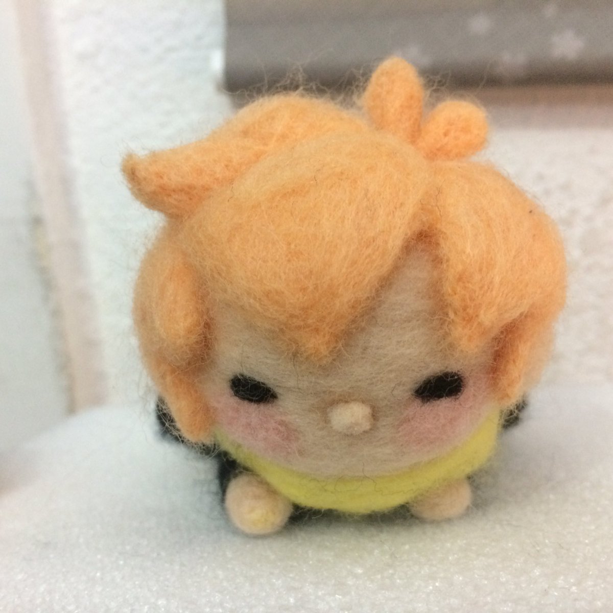 UrekaApple's tweet photo. ตุ๊กตาน้องแอนนี่~<3 #FeltingWool @eyekno21 https://t.co/4CvxLcFzfP