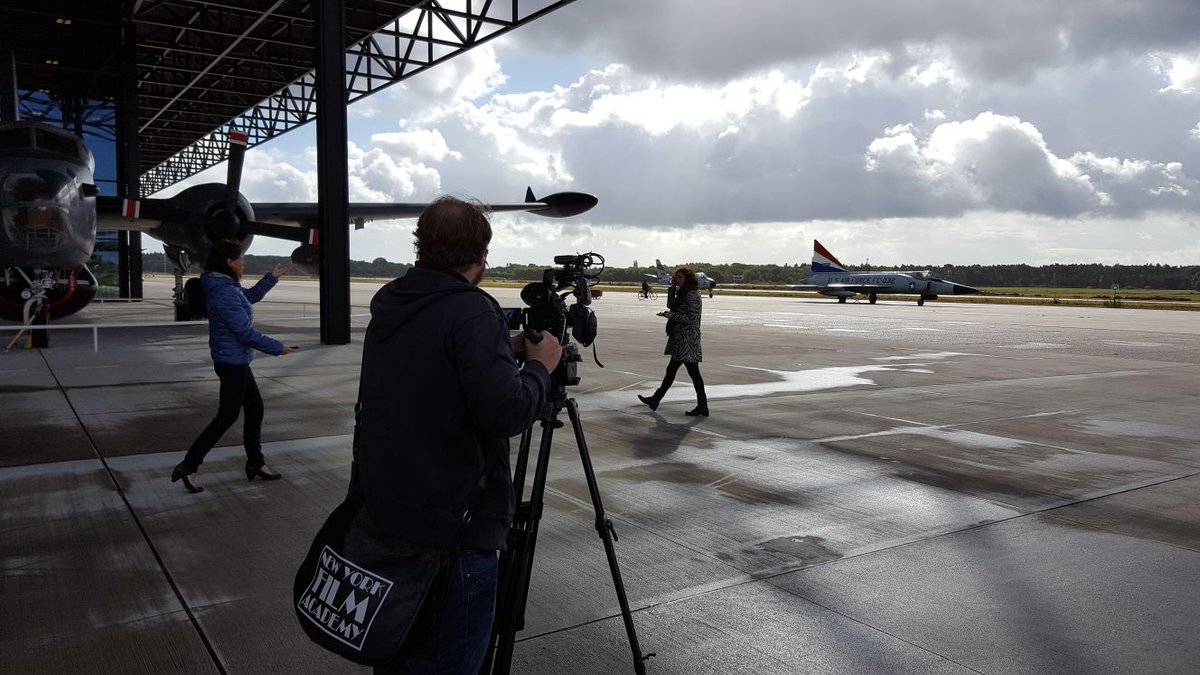 VanDoornAV's tweet photo. Vandaag weer mooie opnames achter de rug voor de gemeente Soest. O.a. gefilmd op het Nationaal Militair Museum en de Eem. #Promotiefilms https://t.co/4A0Ig94NfX
