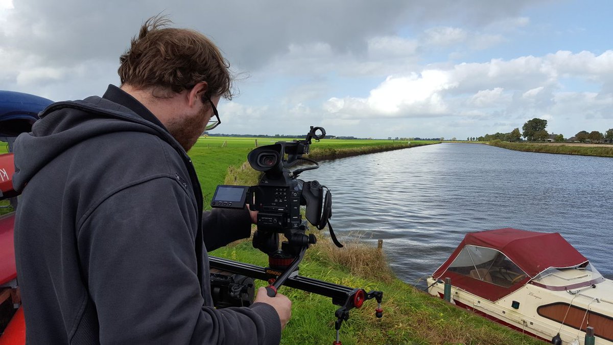VanDoornAV's tweet photo. Vandaag weer mooie opnames achter de rug voor de gemeente Soest. O.a. gefilmd op het Nationaal Militair Museum en de Eem. #Promotiefilms https://t.co/4A0Ig94NfX