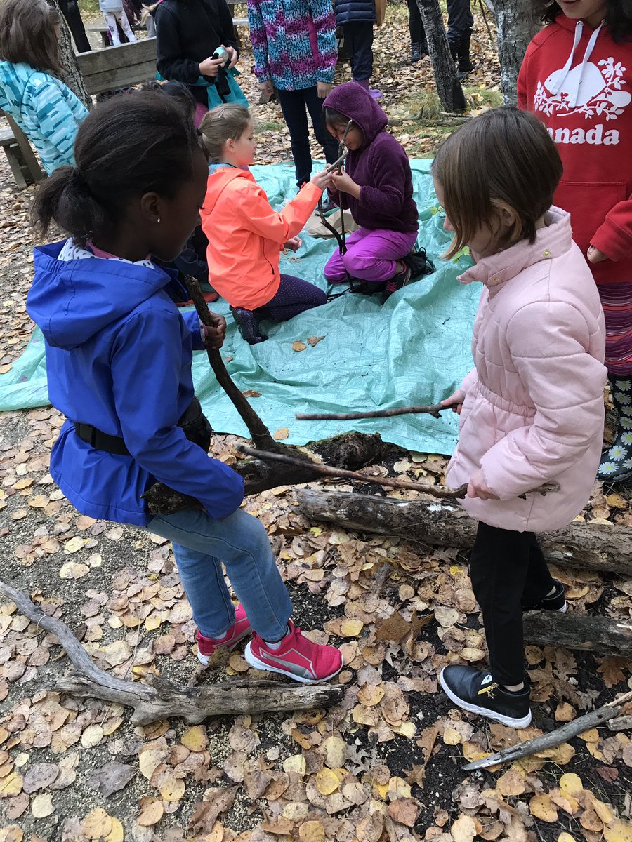Grade4BH's tweet photo. Experiential Learning at Fort Whyte - making instruments from nature https://t.co/SqtTvAYjNi