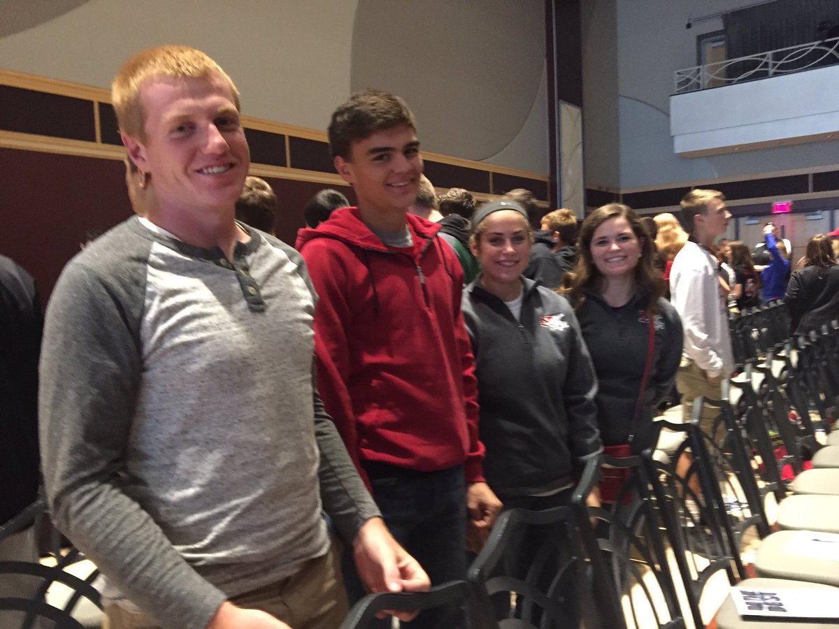 JLFledderjohann's tweet photo. Taking in the OHSAA foundation student leadership conference. #happyleaders @HarveyAlston3 https://t.co/5cjMta4qWg