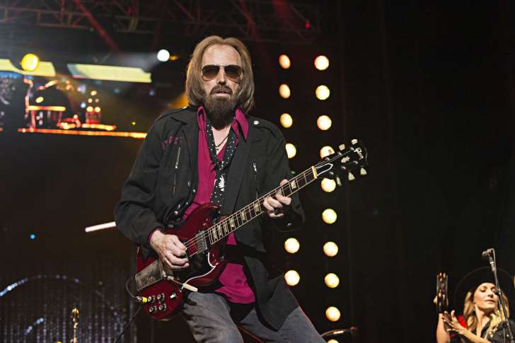 ACCESS_Live's tweet photo. RIP Tom Petty. Thank you for all the great songs that made life more beautiful!
https://t.co/lXWPgTrMA0 #tompetty @tompetty https://t.co/Ep41Wmw6po