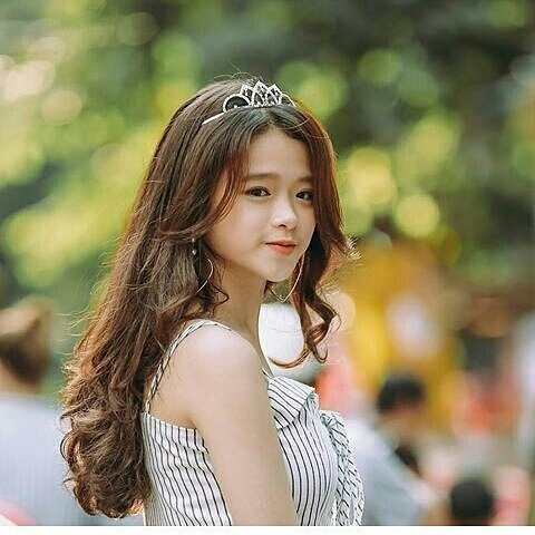 linggkacute's tweet photo. Trung thu liên hoan trăng sáng ngập đường làng 💓 https://t.co/ne3ZhCddrp