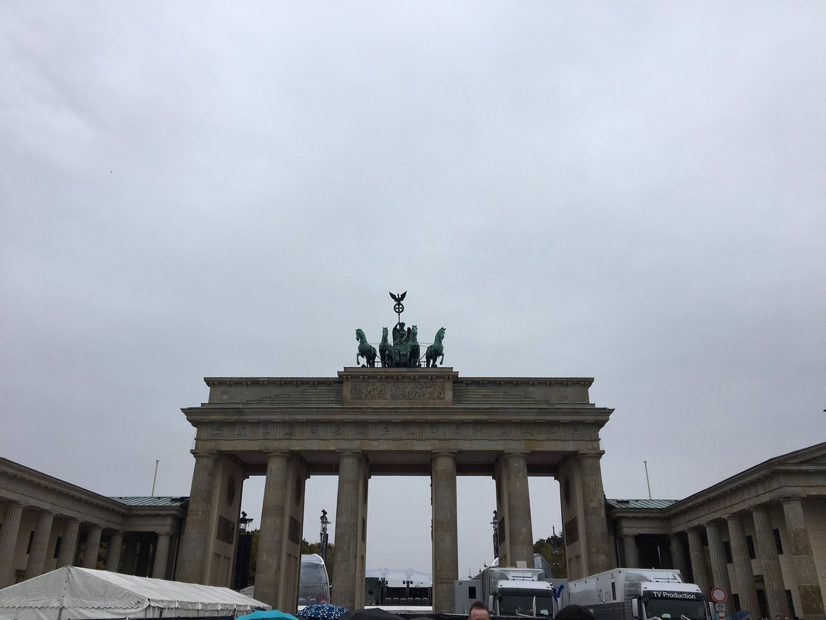 leeshahicks's tweet photo. Berlin day trip 🇩🇪 https://t.co/6JWY59Q9qb