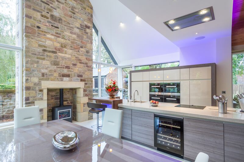 SF_Kitchens's tweet photo. Love this cosy @SF_Kitchens we could quite happily hibernate here on days like today! #perfectlydesigned #noseriousalternative https://t.co/mRdK3gRwka