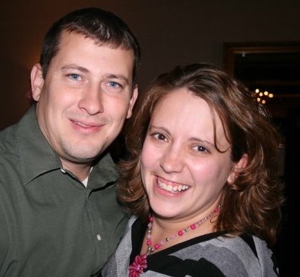 CjG0912's tweet photo. Thank you all for RT the photo to find William 'Bill' Wolfe. He did not survive. Please continue to pray for Robyn &amp; their family. #LasVegas https://t.co/DOlISiPw3L
