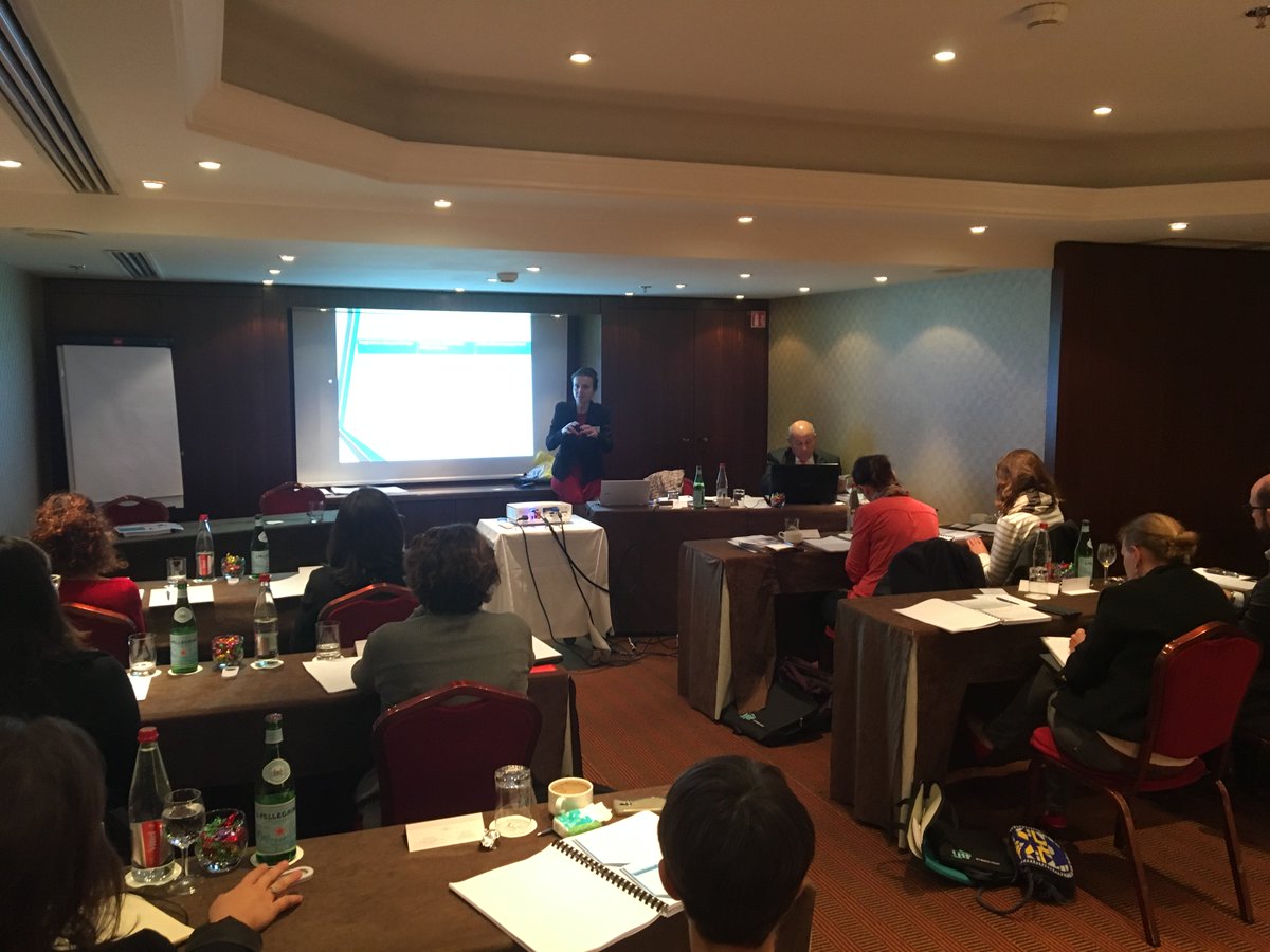 RisWorld's tweet photo. Notre #formation "#Applis en #Santé &amp; Objets #Connectés" vient de se terminée. Merci à tous. Prochaine date : https://t.co/QrTKHqKxDZ https://t.co/X4jMANkVbf