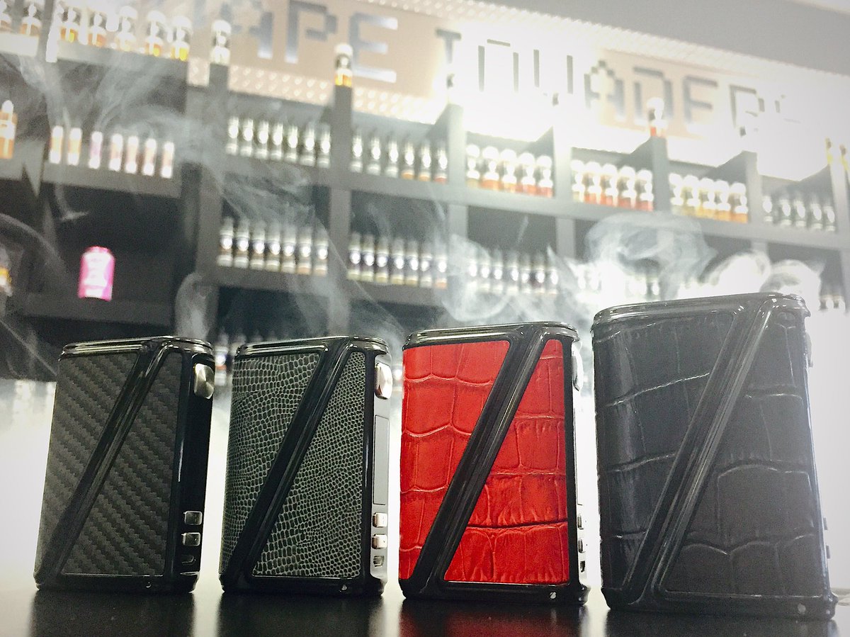 Vape__Invaders's tweet photo. Warlock Z Box 233 is now available in store! #vape #vaping #vapelife #vapefam #vapeon https://t.co/DqfkqlkFID