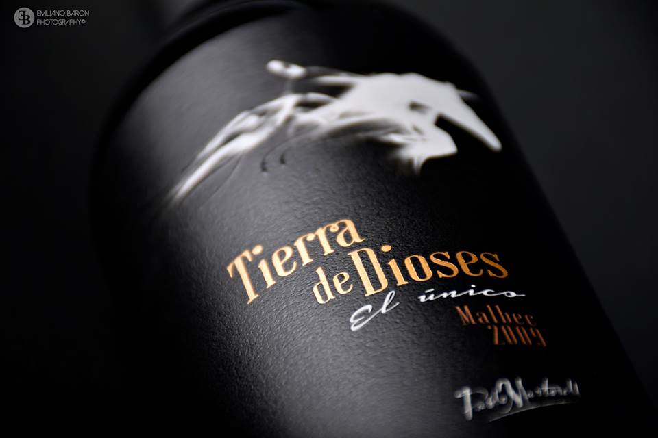 GimenezRiili's tweet photo. Tierra de Dioses es la línea de vinos de autor de @martorellwine 

#Mito #Bravo #Único

Foto: Emiliano Barón - EB Art &amp; Photography https://t.co/aFfDFrJWEb
