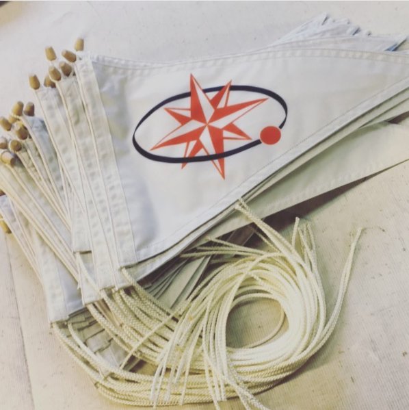 Jeanneau Owners Burgee Pennants are now ready to ship worldwide jeanneau-owners.com/shop.html #jeanneau #jeanneauowners