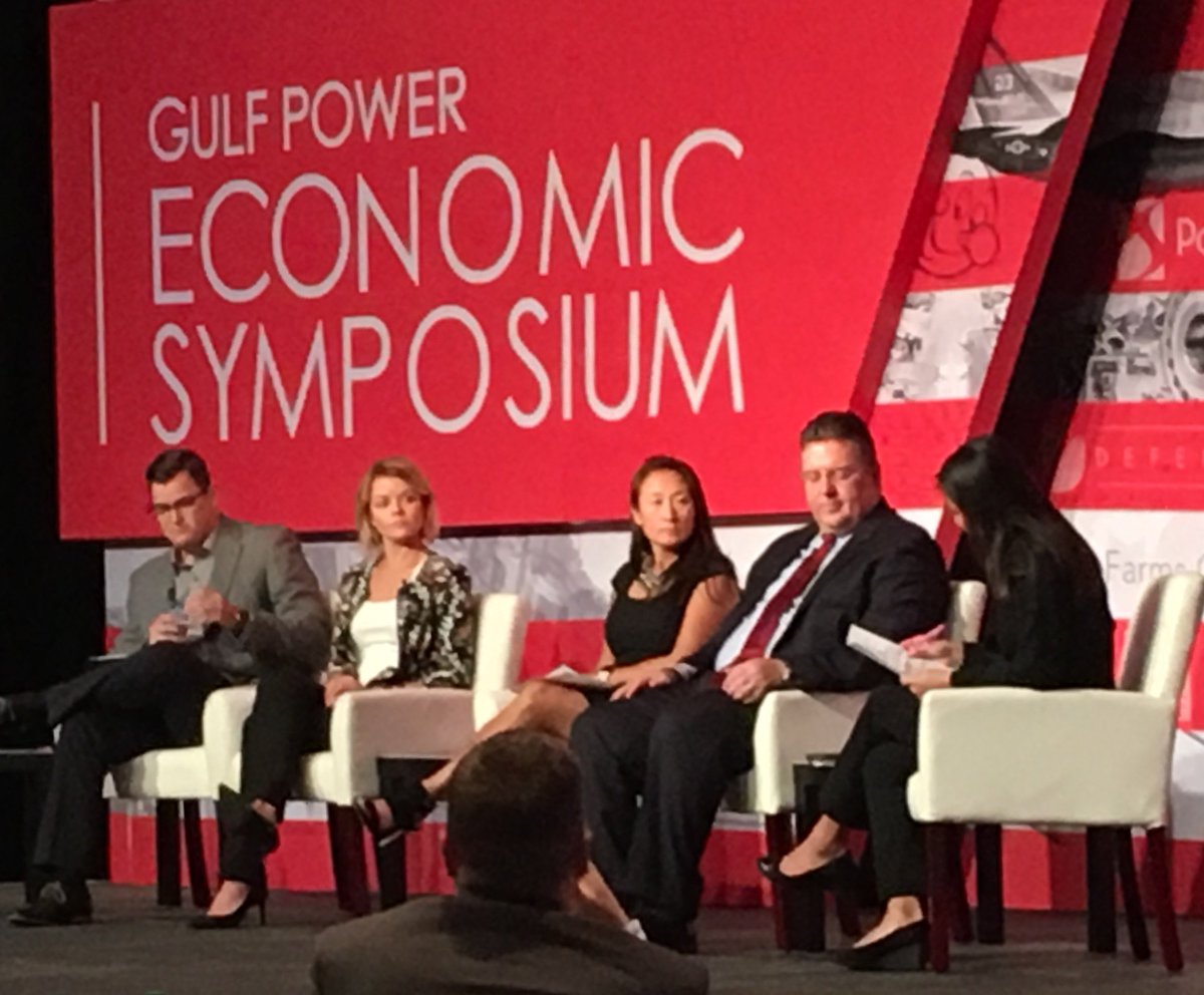jeffbergosh's tweet photo. #NWFLforward Kim Wilmes, CEO of Florida's Great Northwest, leads forum on NW Fl's competitive advantages from site selection perspective https://t.co/XGc6oPhojD