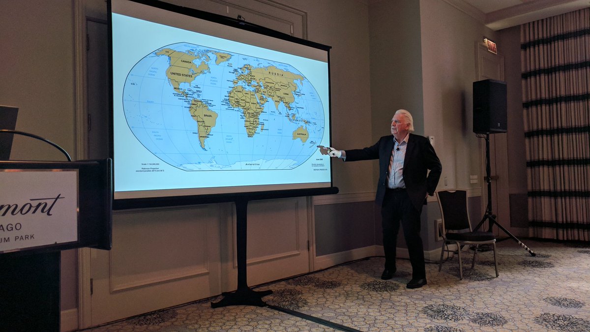 danhsaust's tweet photo. @shaunmccarthyhs giving a masterclass at the Ultimate Culture conference! #UltimateCulture https://t.co/CyfmEekJzJ