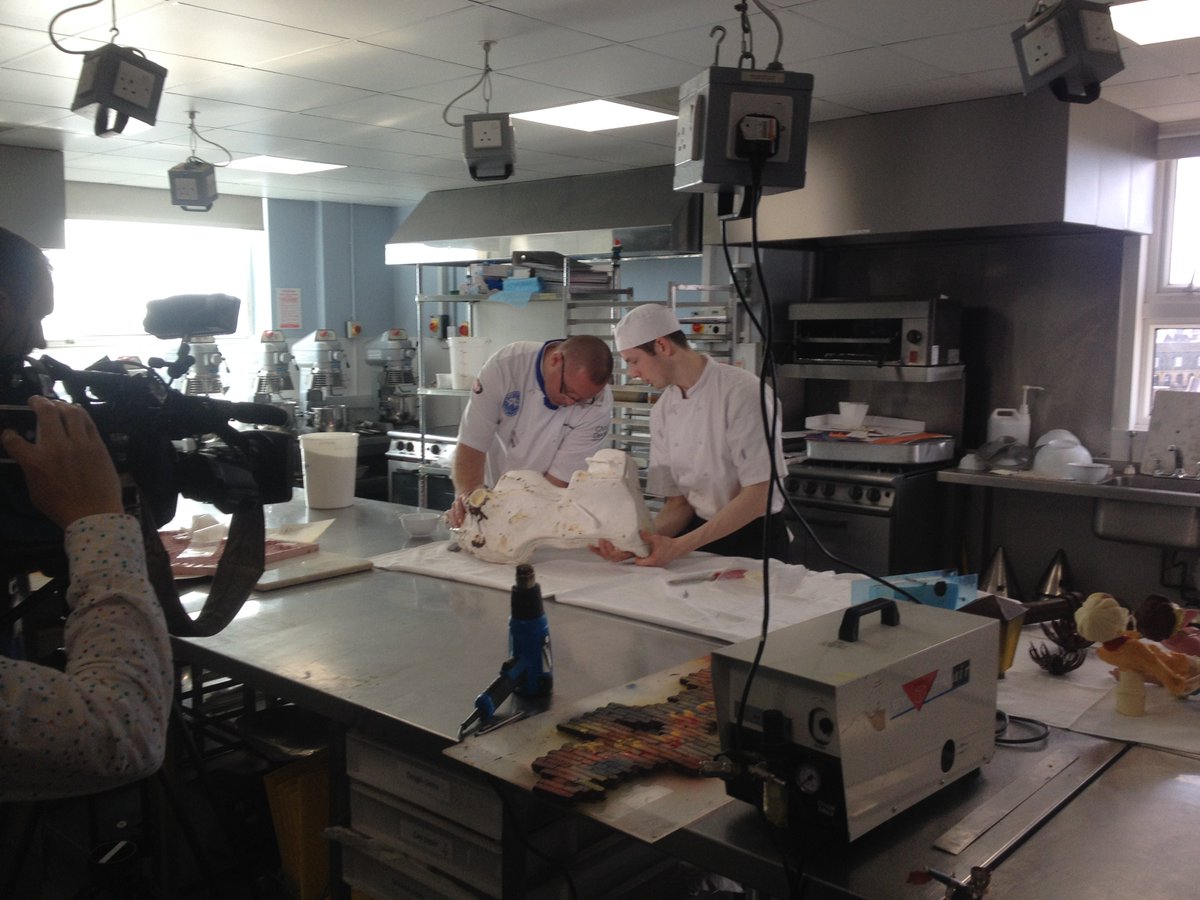 <a href="/hullcollegegrp/">Hull College</a> <a href="/philDixon12/">phil Dixon</a> final training prior t world skills world final