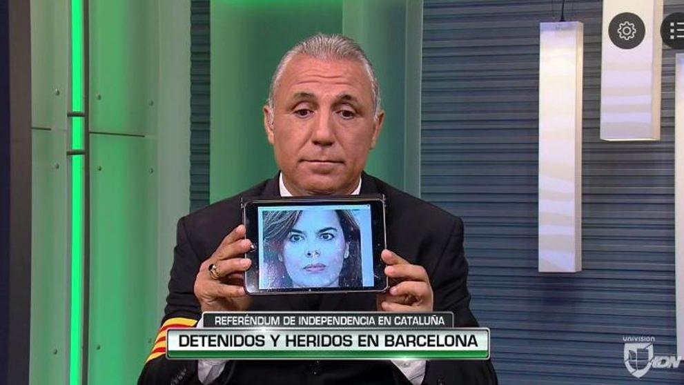 Stoichkov: “Soraya es franquista... y su abuelo, su padre y su hijo” dlvr.it/Ps7CfJ
