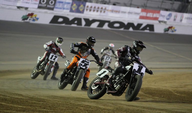 HellbenderHD's tweet photo. Daytona TT to kick off 2018 American Flat Track season #HellbenderHD #HarleyDavidson #AFT #Daytona
https://t.co/wKZl2XcNGz https://t.co/OG3I9eJMia