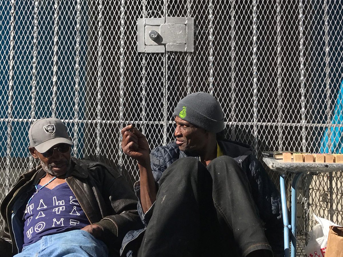 sfexaminer's tweet photo. #SF turns to new tactics to make inroads in reducing homeless population https://t.co/Yu2bIlMTn4 https://t.co/M0d6QYvZ1Z